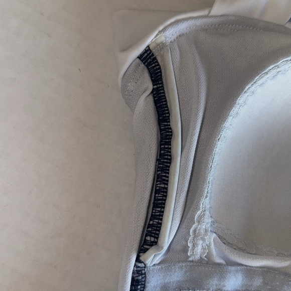 Lauren Ralph Lauren Blue And White Polka Dot Pinup Style Halter Neck Swimsuit - Picture 6 of 9